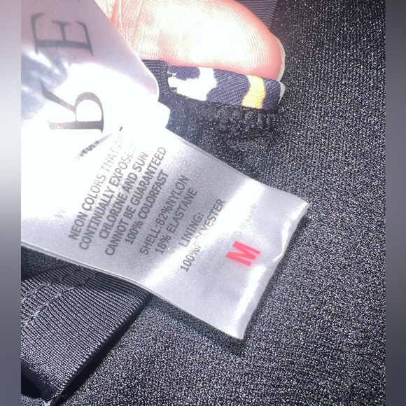 Rekita Black & Cheetah Print Tankini Swim Top Size Medium EUC - Picture 7 of 7